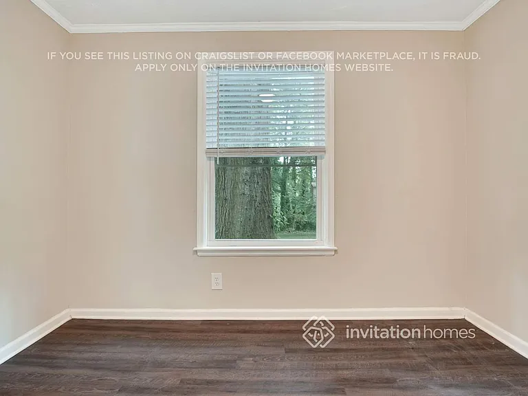2674 Joyce Ave — Photo 9