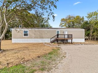 641 Bobwhite Loop, Uvalde, TX 78801