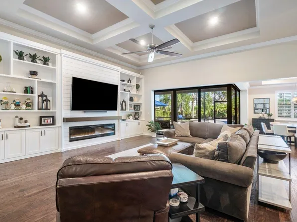 10453 Pisa Road, Wellington, FL 33414