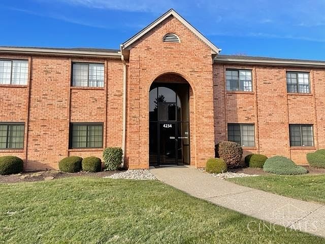 1st image of 4234 Victorian Green Dr Unit 39