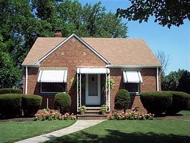 2nd image of 7426 Meadowbrook Ave