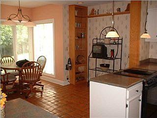 5th image of 800 Thorpe Dr