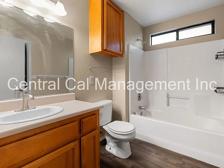8502 Laborough Dr — Photo 14