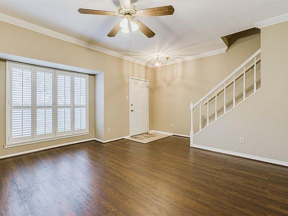 4th image of 14711 Barryknoll Ln APT 42