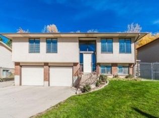 1992 E 5650 S, South Ogden, UT 84403