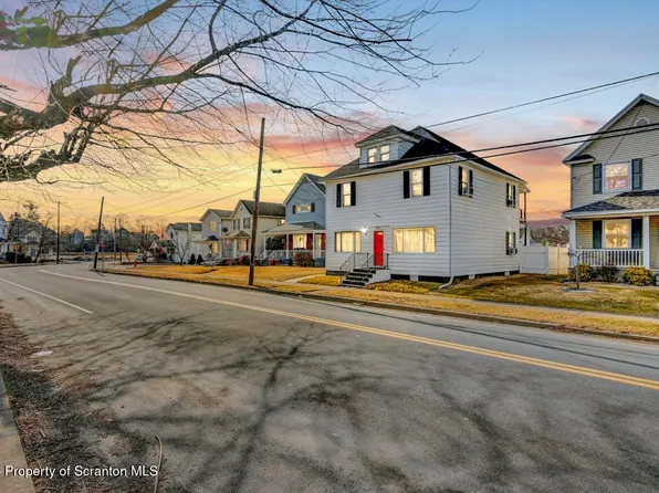 407 Boulevard Ave, Dickson City, PA 18519