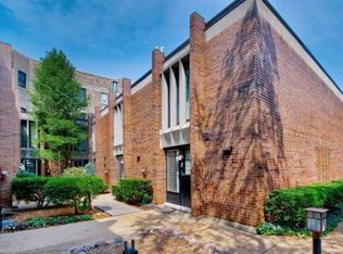 515 W Belden Ave APT 14, Chicago, IL 60614