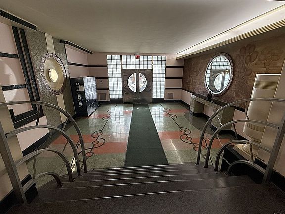 3rd image of 1717 Avenue N APT 6H