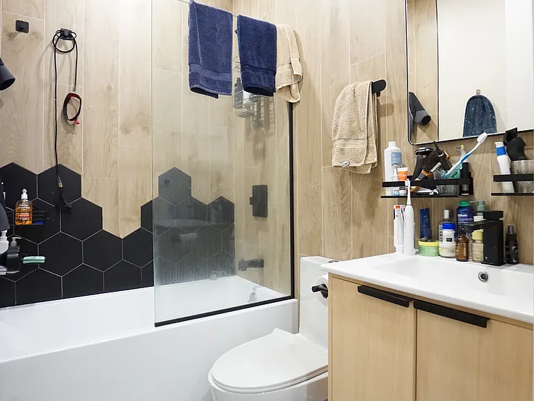 1196 Bedford Ave #2C — Photo 14
