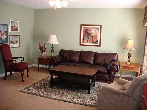 This townhouse has been immaculately maintained and is in MOVE-IN CONDITION.