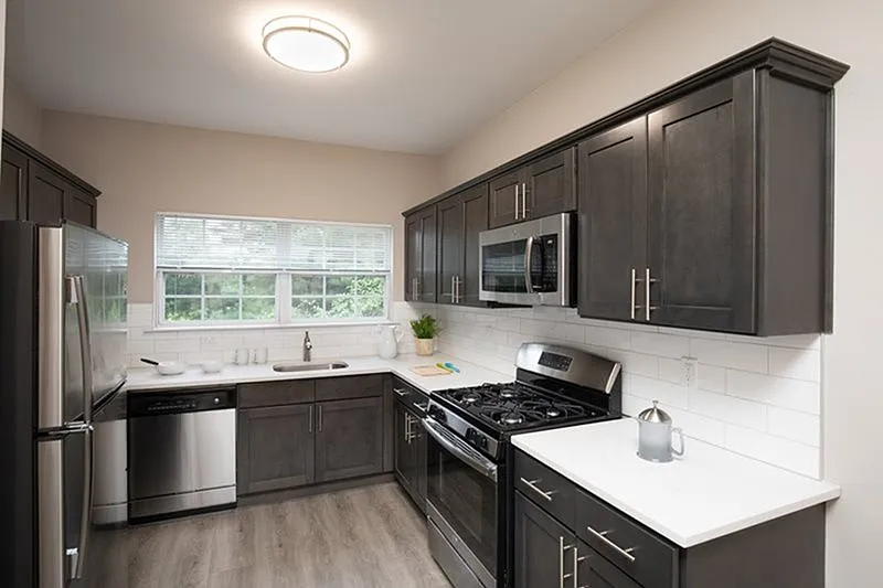 Fair Lawn Commons — Photo 1