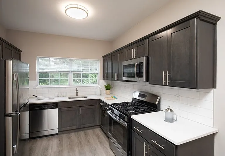 Fair Lawn Commons — Photo 1