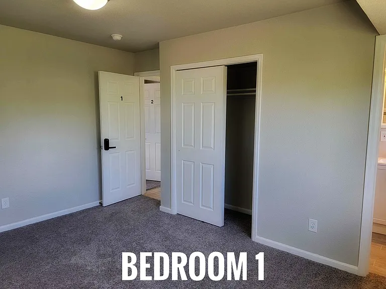 1630 Shasta Dr #1 — Photo 2