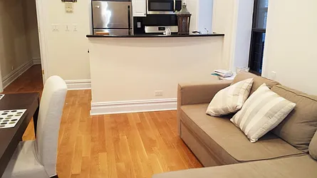 Rented by R New York