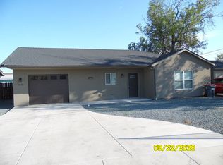 2328 W McAndrews Rd, Medford, OR 97501