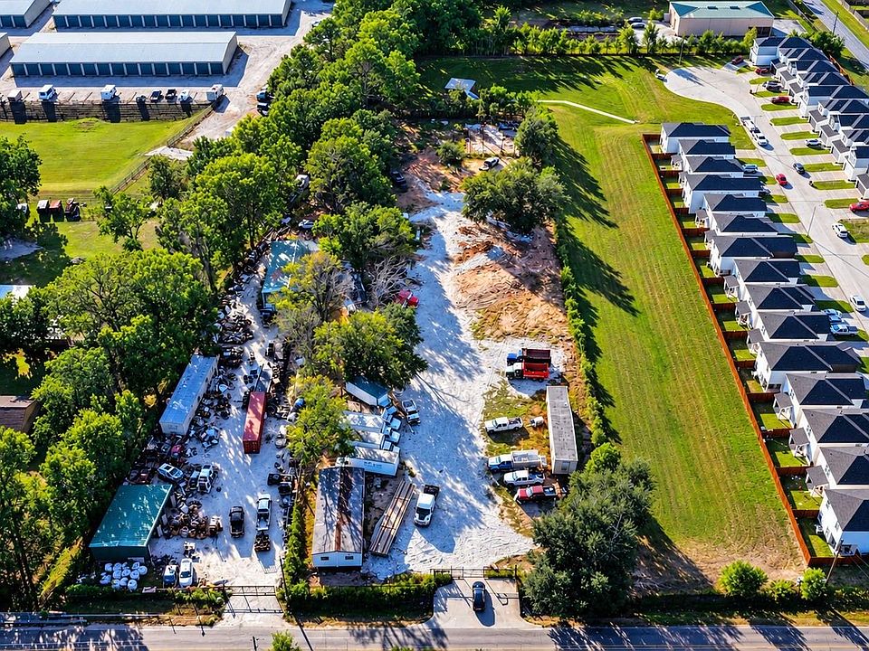1st image of 11915 Spears Rd