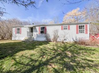 63 Wood Ln, Alburgh, VT 05440