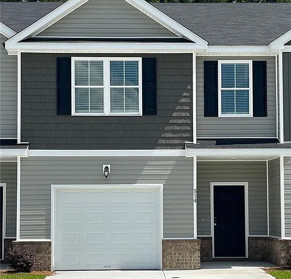 514 Governor Treutlen Cir — Photo 1