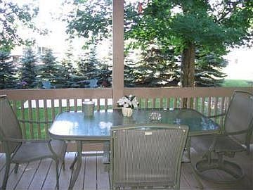 5th image of 857 Moss Canyon Dr