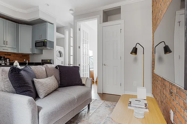 Rented by Centennial Properties NY | media 4