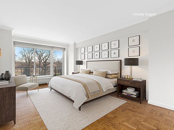 4th image of 210 Central Park S APT 24D