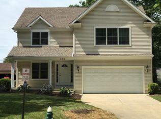 452 Oakmoor Rd, Bay Village, OH 44140