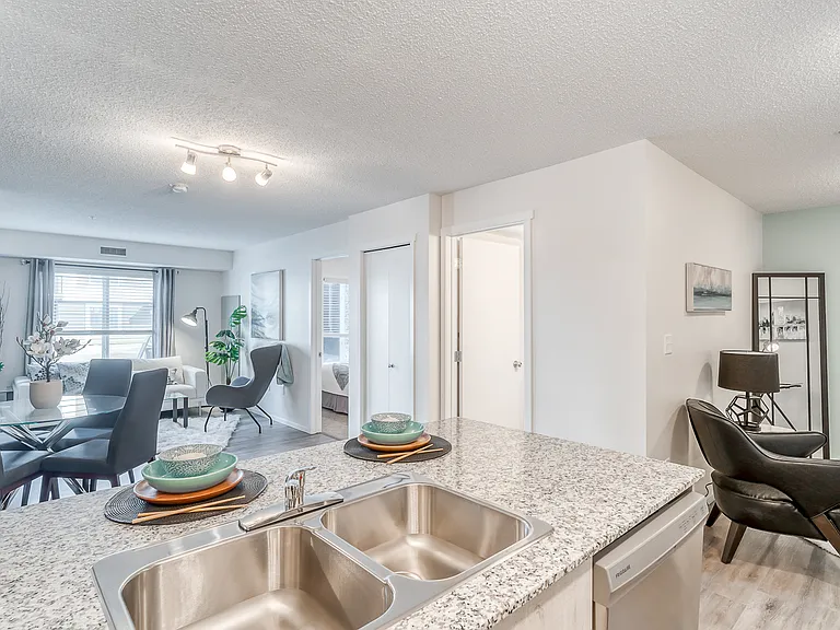 120 Yorkville Park SW #1114 — Photo 105