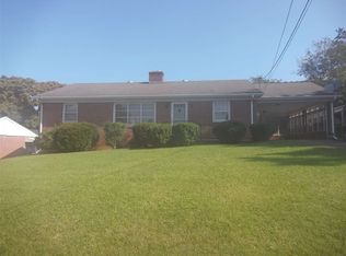 353 Campbell St, Staunton, VA 24401