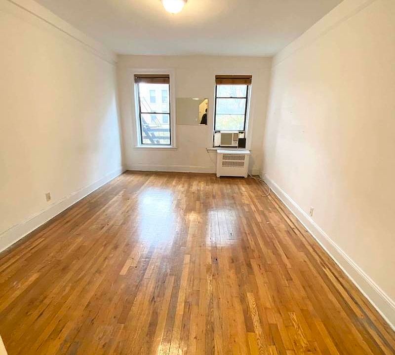 1st image of 750 10th Ave #3A