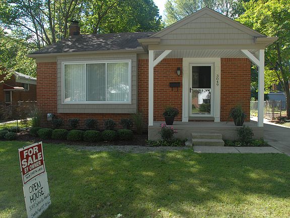 2nd image of 3049 Sylvan Dr