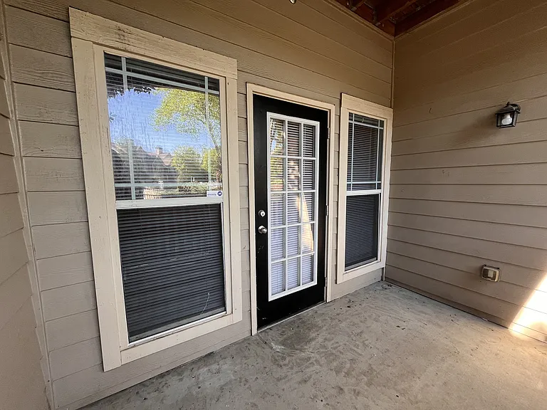 Wesley Kensington Apartments at Stonecrest — Photo 181