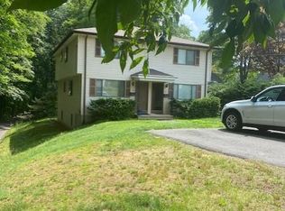 123 Oakland Rd, Southington, CT 06489