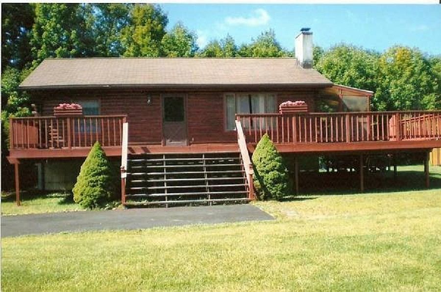 Log Cabin Home Front
