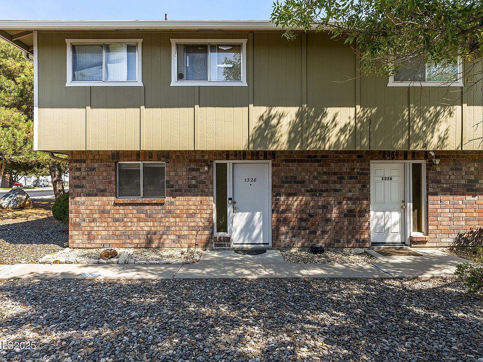 1st image of 1328 N Green Ct