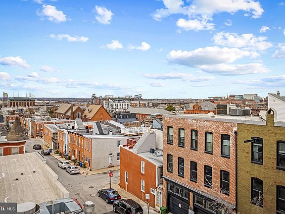 3rd image of 1402 Light St