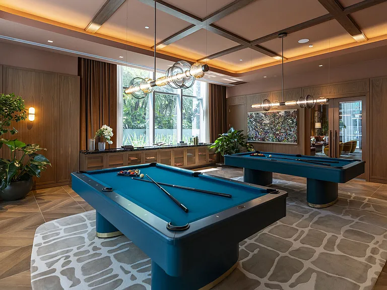 Billiard's Club