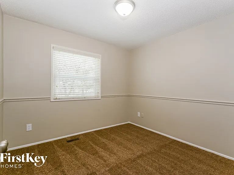 15721 Hill House Rd — Photo 12