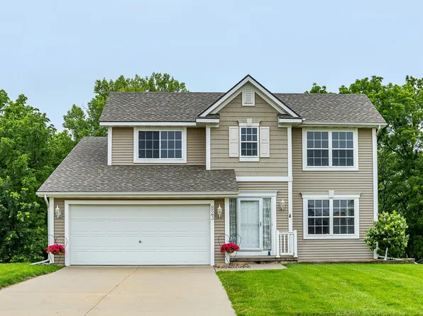 823 SW 47th Cir, Ankeny, IA 50023
