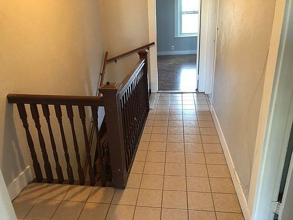 5th image of 18 Walnut Rd #2