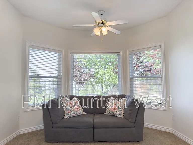 49 N Fairway Dr — Photo 67