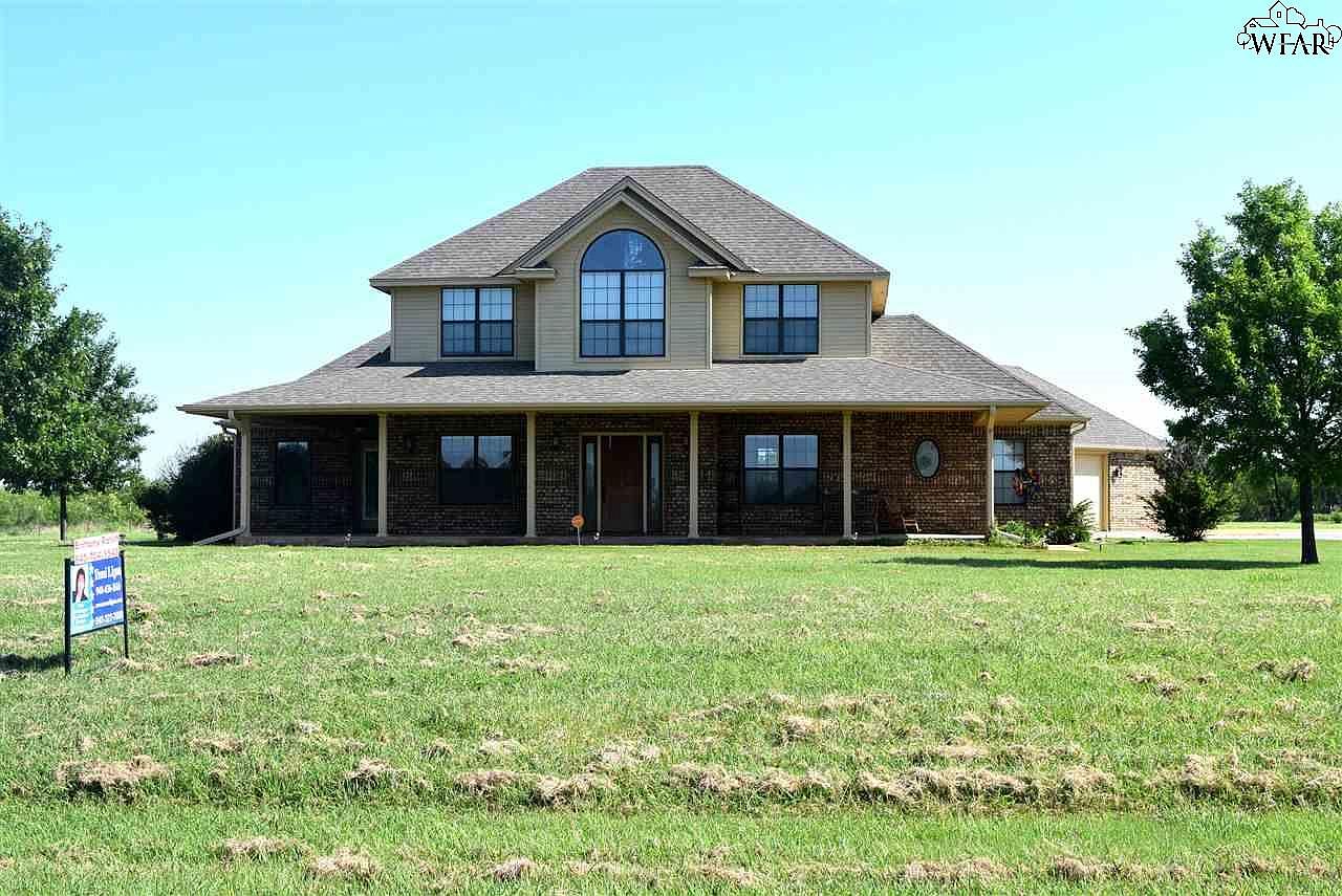 2344 Van Horn Rd, Iowa Park, TX 76367 Zillow