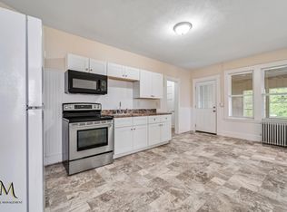 49 Prospect St #3R, Chicopee, MA 01013