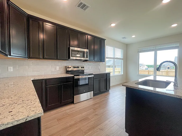 6912 Llano Dr — Photo 9