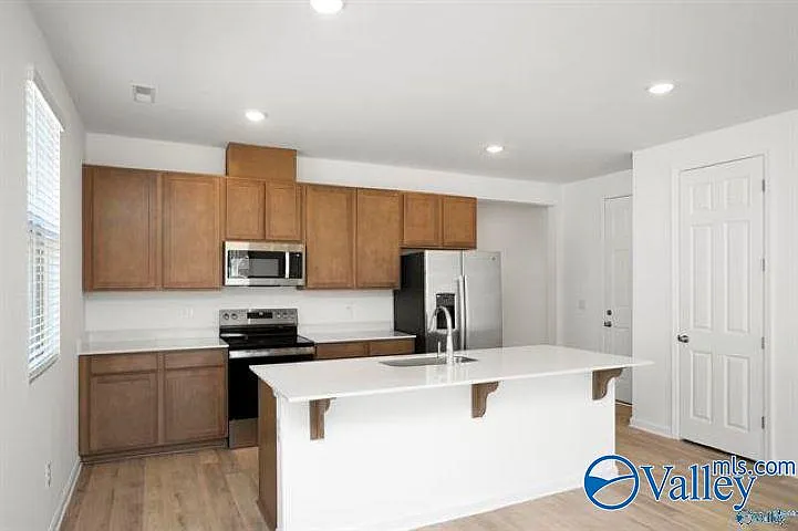 103 Cavern Ct — Photo 9
