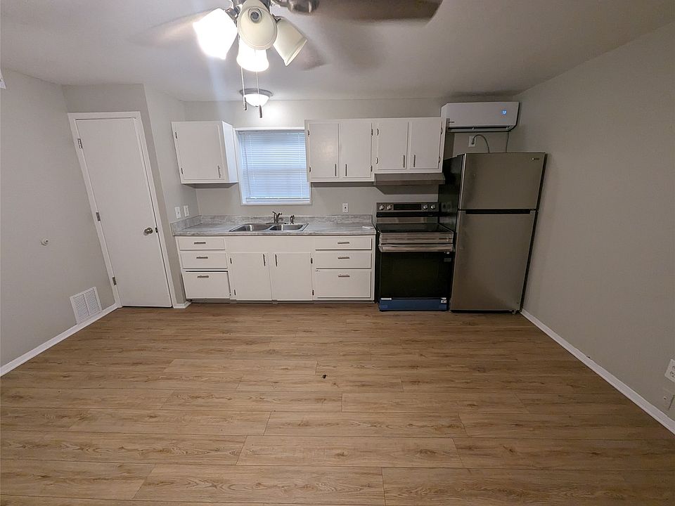 2nd image of 1210 Fm 667