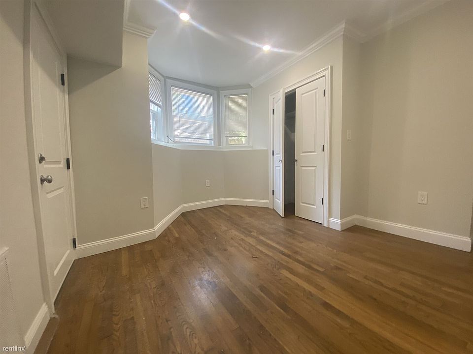 46 Sheridan St. #B Boston - Jamaica Plain Shared Unit Photo