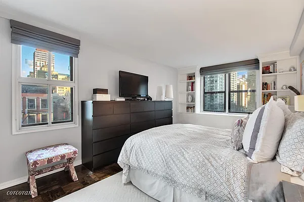 Sold by Corcoran | media 12