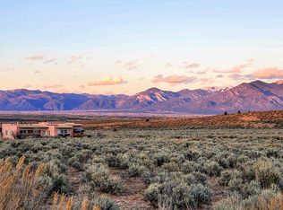 34 Adams Road, Ranchos de Taos, NM 87557
