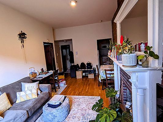 2nd image of 30 W 73rd St APT 7