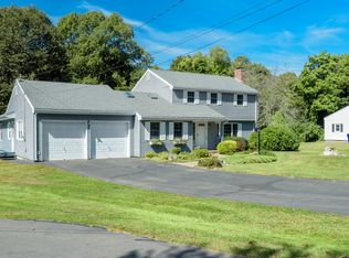 169 Cedar Ridge Ter, Glastonbury, CT 06033